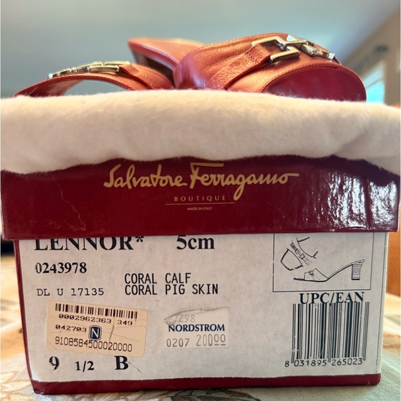 Salvatore Ferragamo Lennor Coral Leather Slide Heels| 9.5B - Picture 3 of 5